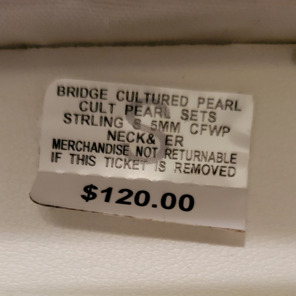 NWT Cultured Pearl 5MM Classic Stud Earrings with Sterling Silver Posts - Picture 6 of 9